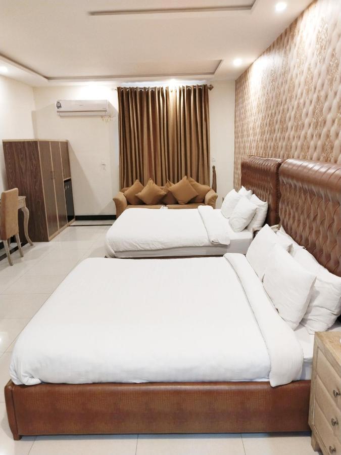 Royal Grace Guest House 이슬라마바드 외부 사진